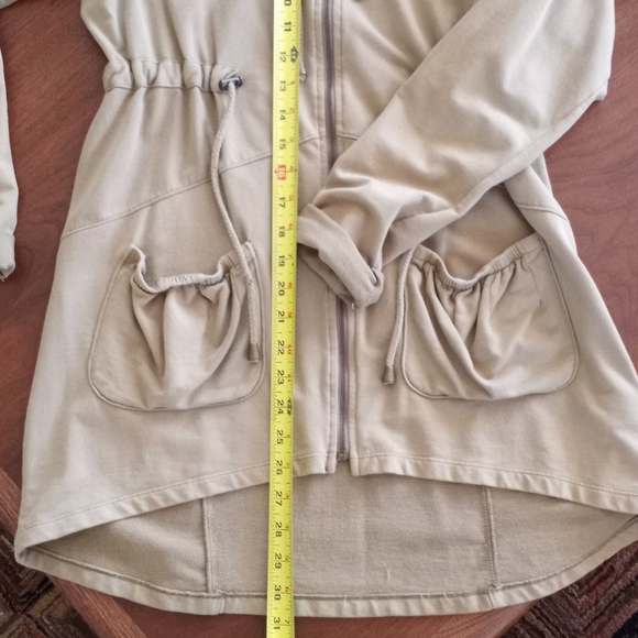 ANTHROPOLOGY brand IRIS & NAVY - Picture 4 of 8